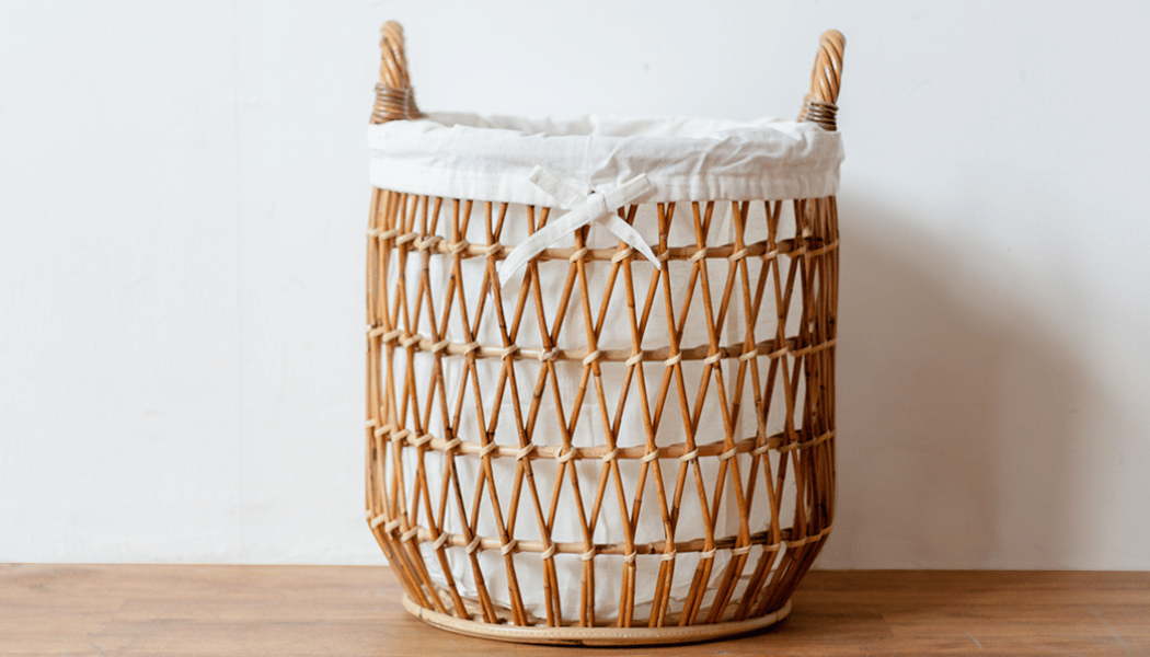 Simple laundry basket.